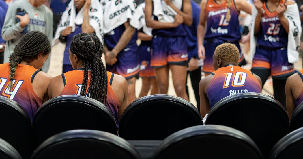 wnba-brittney-griner-uzerine-huzursuz-bir-sessizlik-getiriyor-k4EwKPsk.jpg