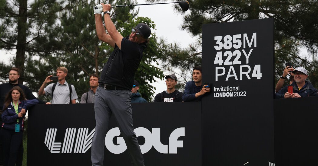mickelson-ve-diger-liv-golfculeri-pga-toura-karsi-antitrost-davasi-acti-57bbInsM.jpg
