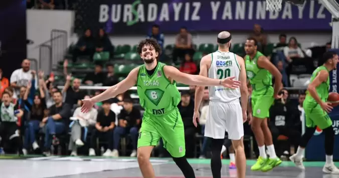 bursa-derbisinde-tofas-bursaspor-basketbolu-farkli-yendi-Plms3PEr.jpg