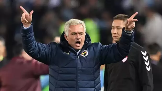 Jose Mourinho’dan Fenerbahçe Koçu Sarunas Jasikevicius’a Övgu Dolu Sönler!