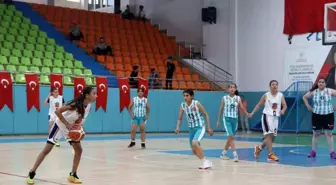 analig-basketbol-yari-final-heyecani-elazig-d-18951040_amp.jpg