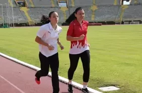 kucuk-yasta-atletizme-baslayan-akademisyen-an-18948996_amp.jpg