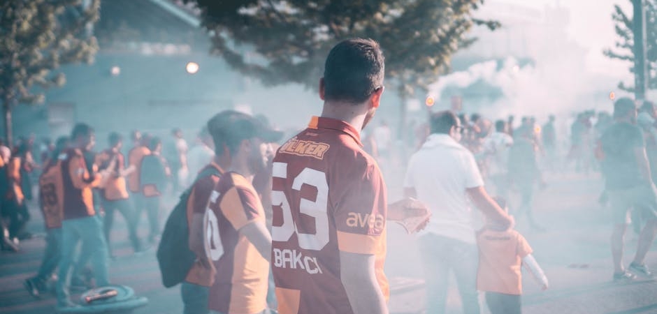 Galatasaray-Taraftarindan-Turk-Futbolunu-Sarsan-Bildiri-Mert-Hakan-Yandas-Cagrisi-featured