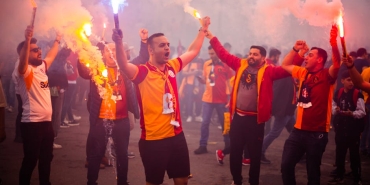 Arda-Turan8217in-Jubilesi-Gozyaslari-Icinde-Futbol-Sahnesine-Duygusal-Veda-featured