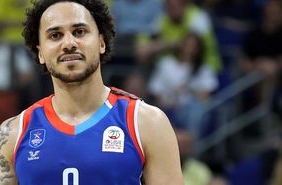 fenerbahce-beko-shane-larkin-icin-devrede_2a4e94c271_amp