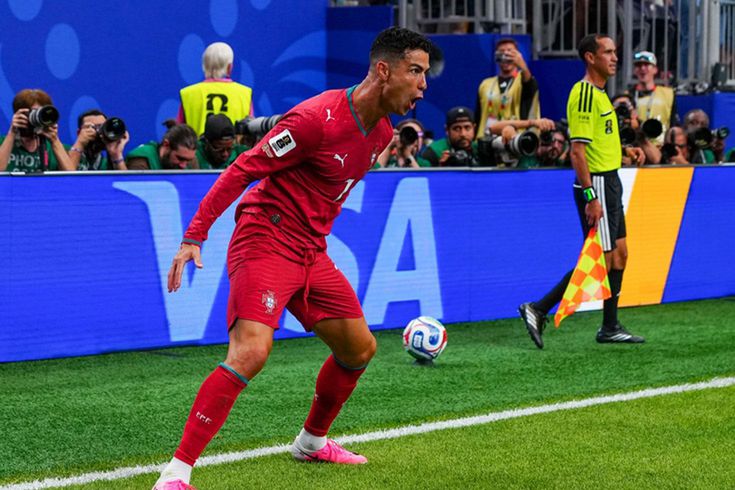 ronaldonun-tarihe-gectigi-macta-portekiz-farka_764d5998b7_amp